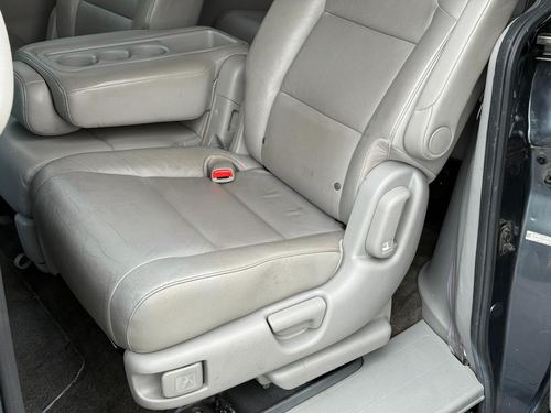 2013 Honda Odyssey Touring — photo 30