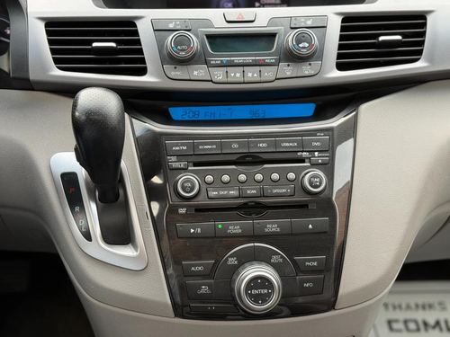 2013 Honda Odyssey Touring — photo 39