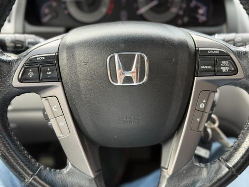 2013 Honda Odyssey Touring — photo 42