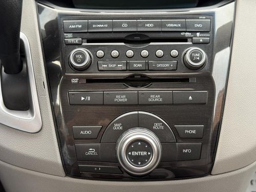 2013 Honda Odyssey Touring — photo 43