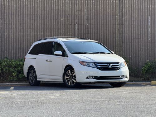 2014 Honda Odyssey — photo 5