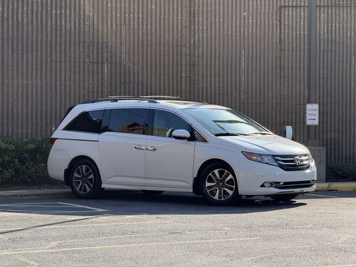 2014 Honda Odyssey — photo 6