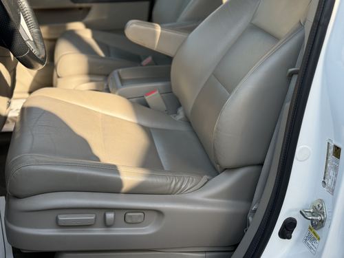 2014 Honda Odyssey — photo 20