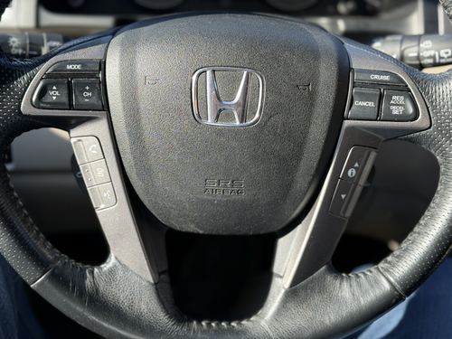 2014 Honda Odyssey — photo 19
