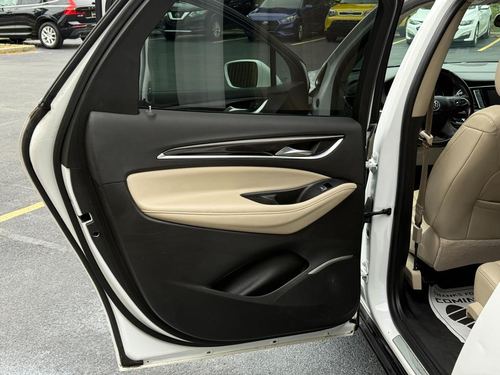 2019 Buick Enclave Essence — photo 34