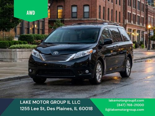 2015 Toyota Sienna Limited 7-Passenger — photo 2