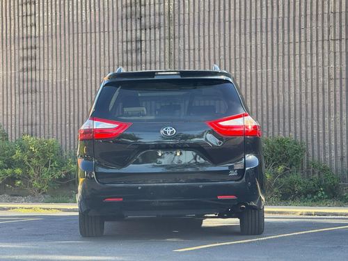 2015 Toyota Sienna Limited 7-Passenger — photo 15