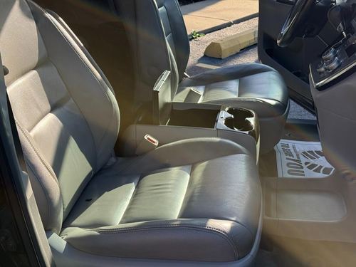 2015 Toyota Sienna Limited 7-Passenger — photo 32