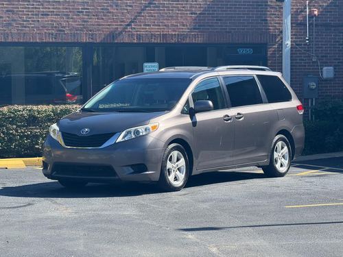 2014 Toyota Sienna
