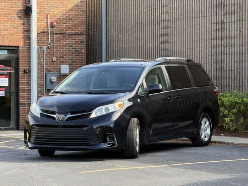 2018 Toyota Sienna — photo 5