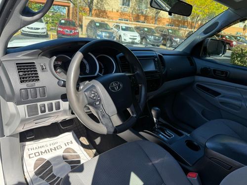 2015 Toyota Tacoma — photo 26