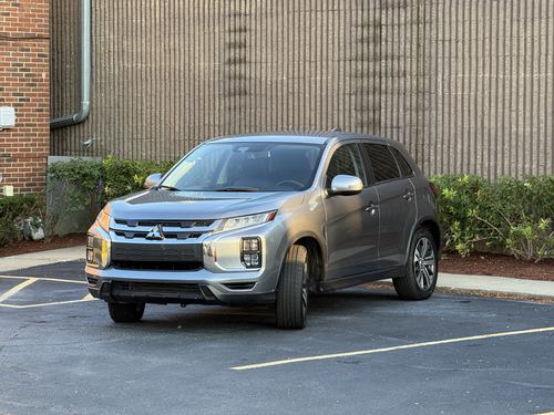 2024 Mitsubishi Outlander — photo 8