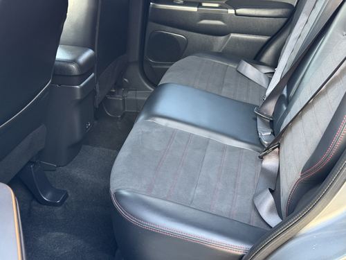 2024 Mitsubishi Outlander — photo 23