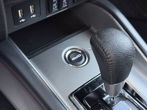 2024 Mitsubishi Outlander — photo 20