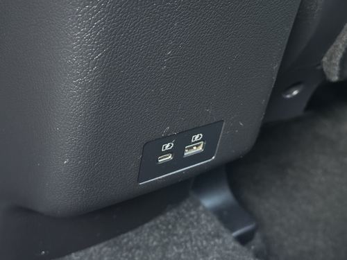 2024 Mitsubishi Outlander — photo 38