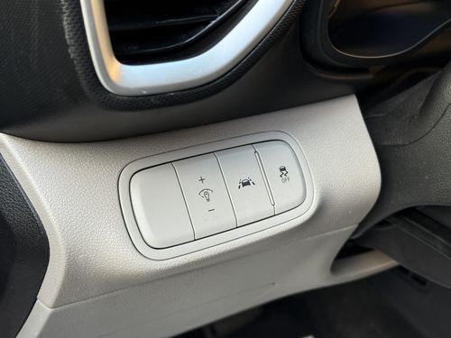 2021 Hyundai Venue — photo 24