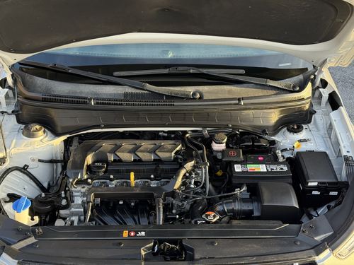 2021 Hyundai Venue — photo 35