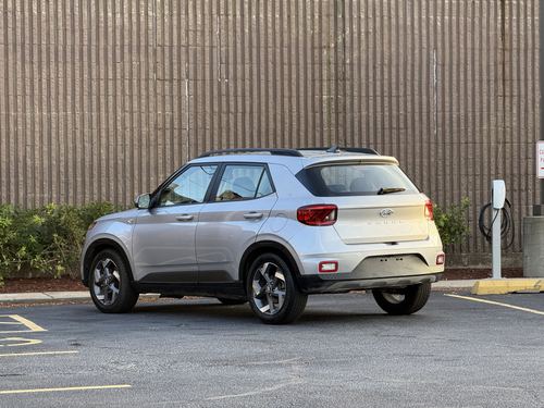 2021 Hyundai Venue — photo 10