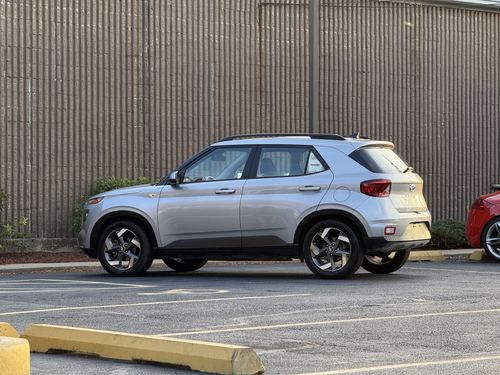 2021 Hyundai Venue — photo 8