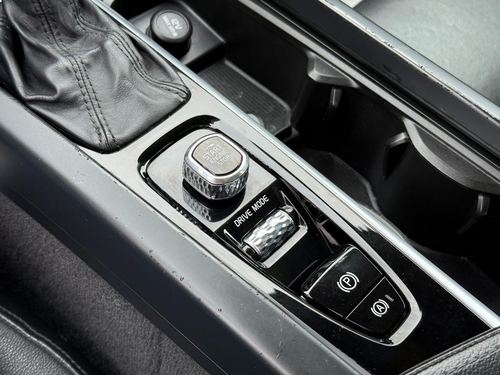 2019 Volvo Xc60 T5 Momentum — photo 24