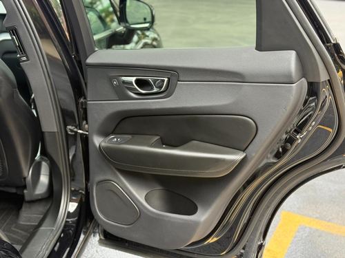 2019 Volvo Xc60 T5 Momentum — photo 33