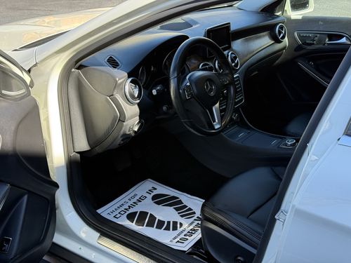 2015 Mercedes Gla250 — photo 21