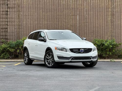 2018 Volvo V60 T5 — photo 4