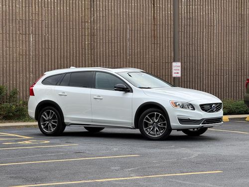 2018 Volvo V60 T5 — photo 5