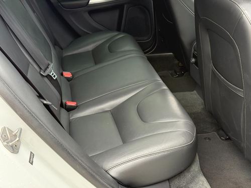 2018 Volvo V60 T5 — photo 27